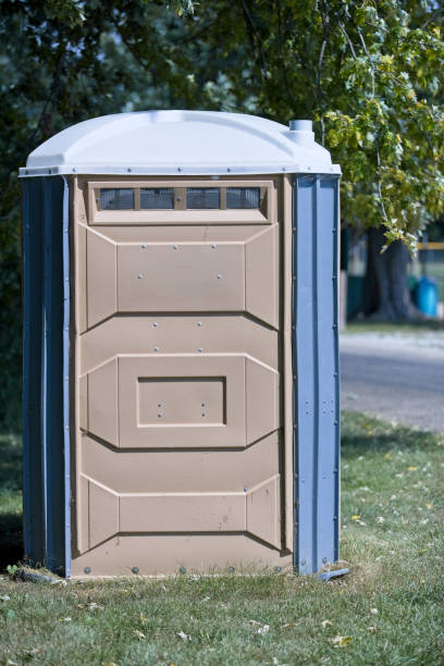 Portable Toilet Options We Offer in Northport, NY